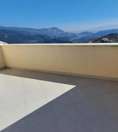 Wndyham Kusadasi 1+1 Terasli 2 Banyo Dublex Daire Aydın